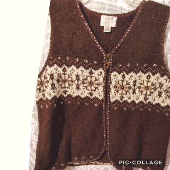 Soft pretty Christopher and banks lg(fits like med - Picture 1 of 7